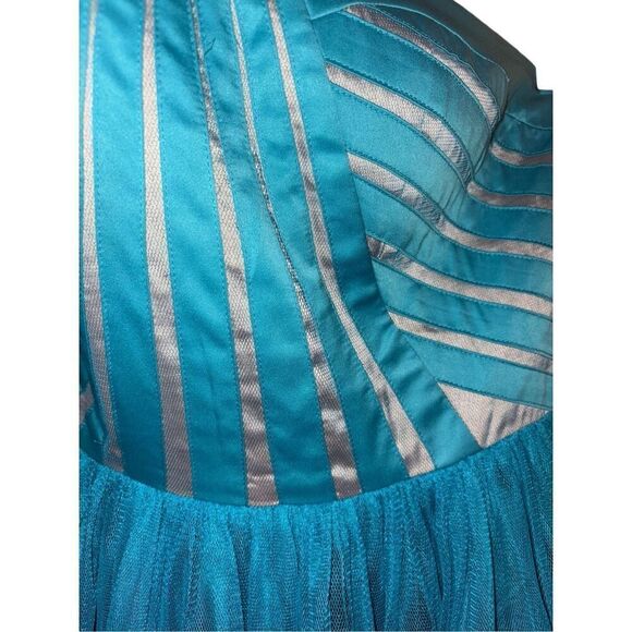 Vintage Cerulean Blue Corset & Tulle Strapless Dress - Picture 6 of 16